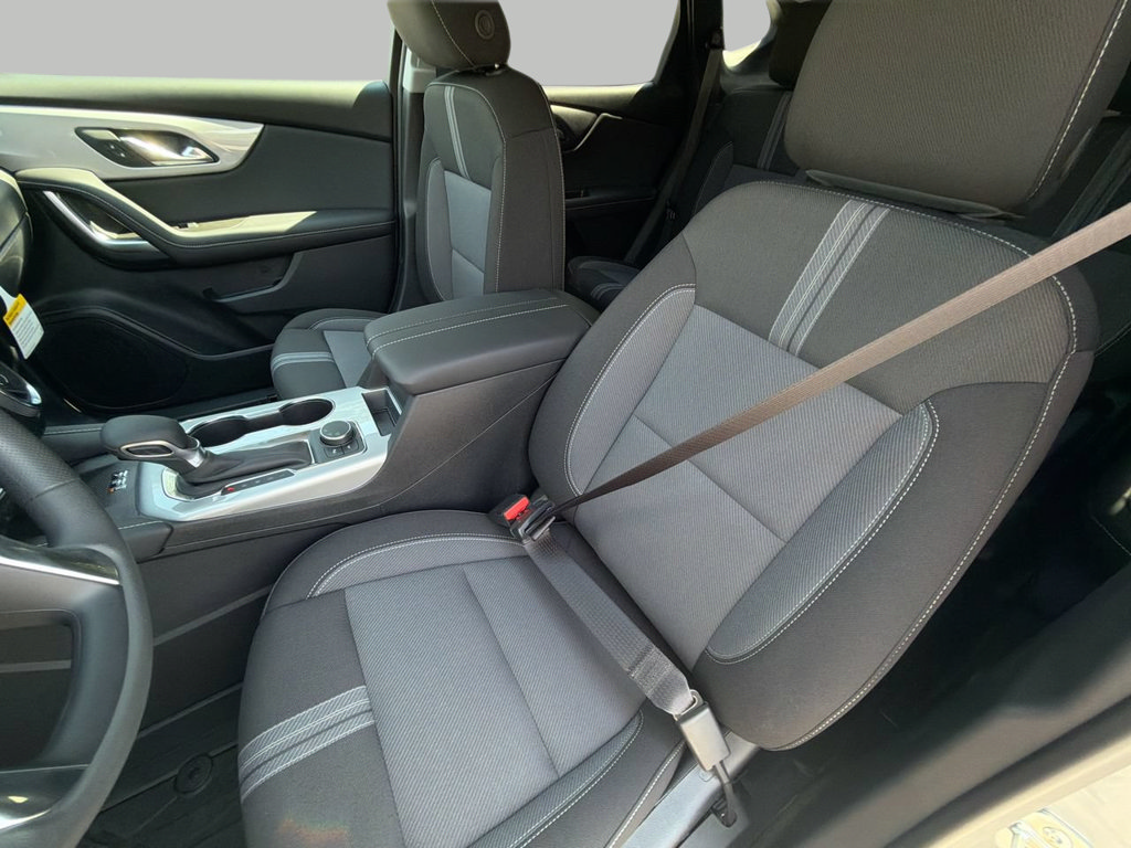 New 2026 Chevrolet Blazer LT w/ Convenience Package FWD image 17