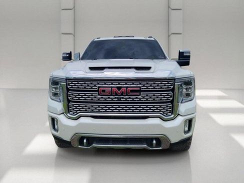 Used 2022 GMC Sierra 3500 Denali AWD/4WD image 2