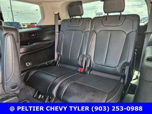Used 2023 Jeep Grand Cherokee L Limited w/ Luxury Tech Group II AWD/4WD image 41
