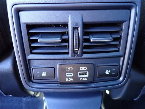Certified 2026 Subaru Outback Limited AWD/4WD image 11