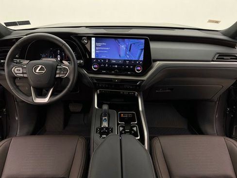 Used 2025 Lexus TX 350 AWD w/ Technology Package image 22