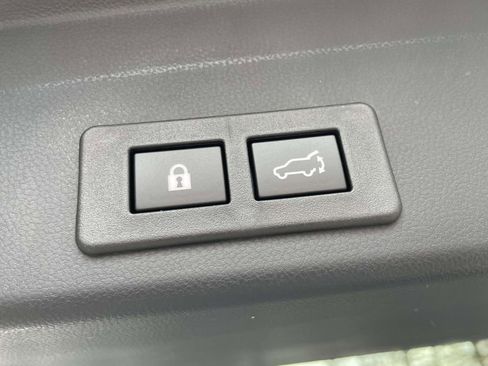 New 2026 Subaru Ascent Limited AWD/4WD image 11