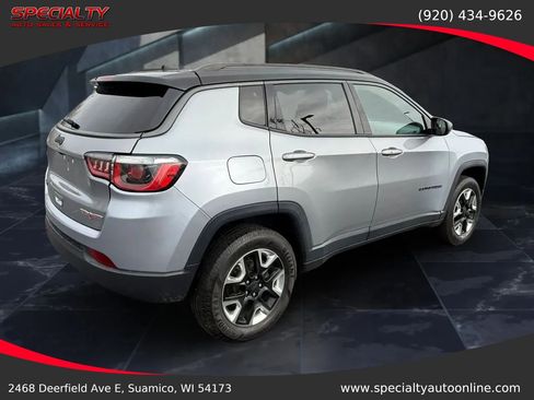 Used 2018 Jeep Compass Trailhawk AWD/4WD image 9