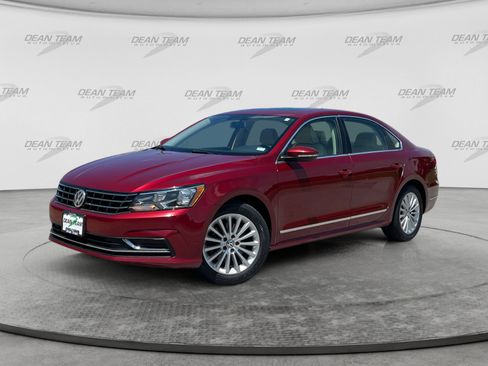 Used 2016 Volkswagen Passat 1.8T SE FWD image 3
