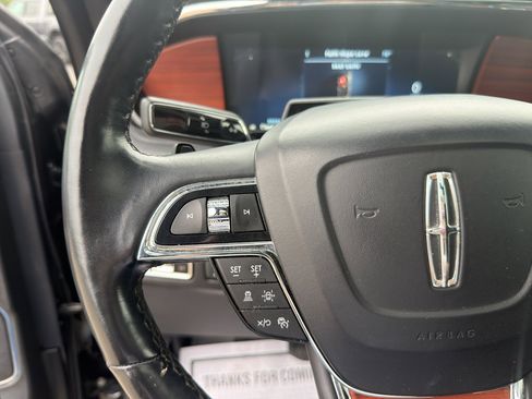 Used 2024 Lincoln Navigator Reserve AWD/4WD image 37