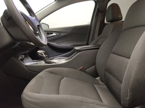 Used 2021 Chevrolet Malibu LT image 17