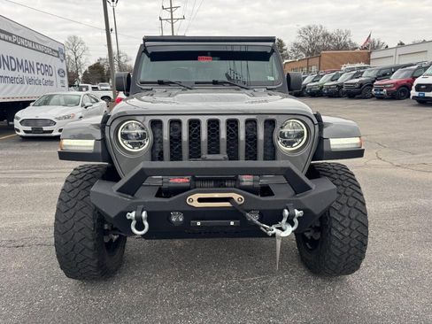 Used 2021 Jeep Gladiator Rubicon image 9
