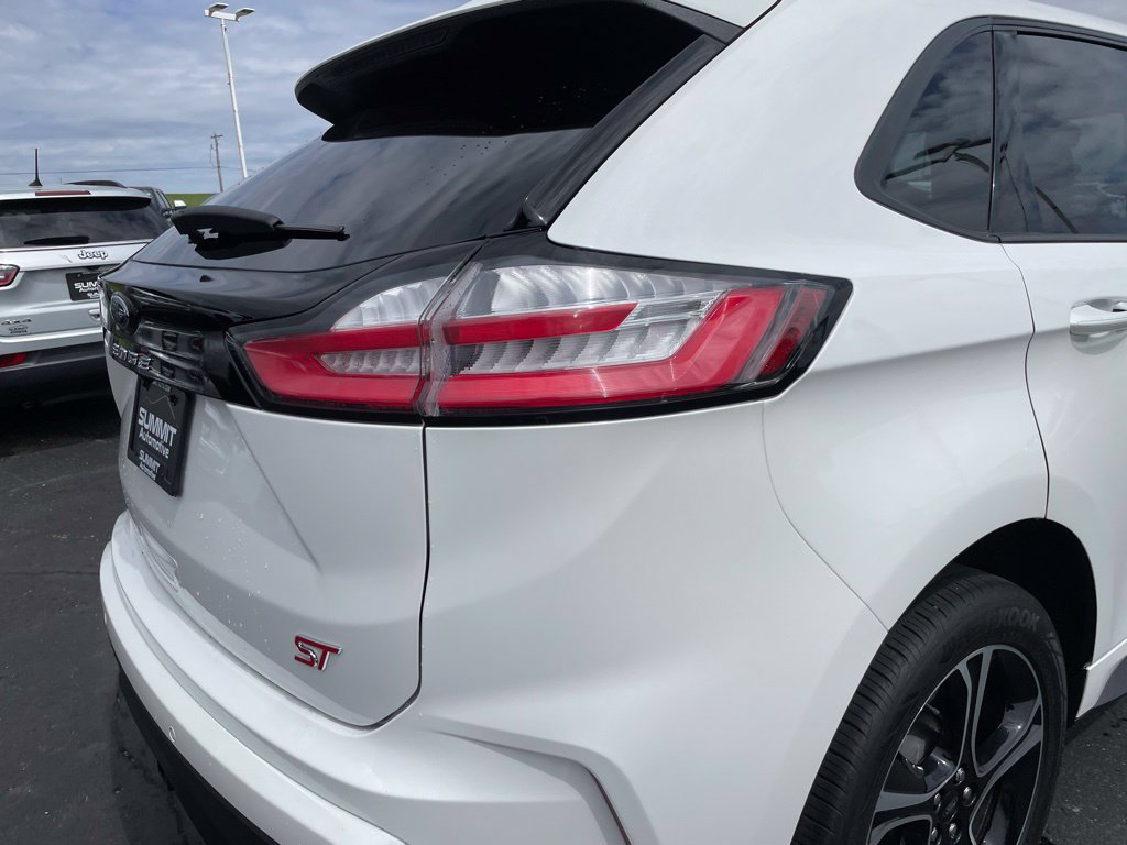Used 2023 Ford Edge ST w/ Cargo Accessory Package AWD/4WD image 41