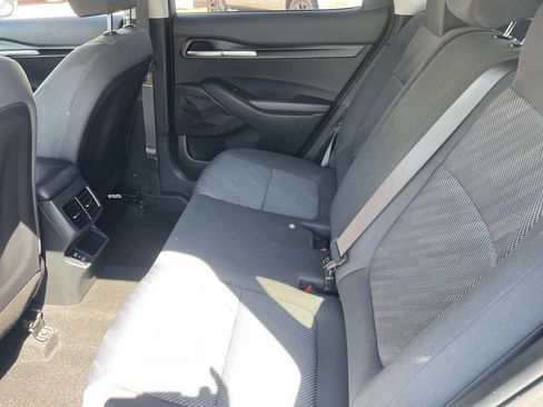 Used 2024 Kia Seltos LX AWD/4WD image 15