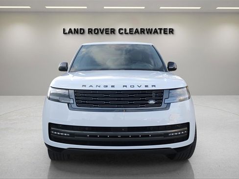 New 2026 Land Rover Range Rover SE image 8