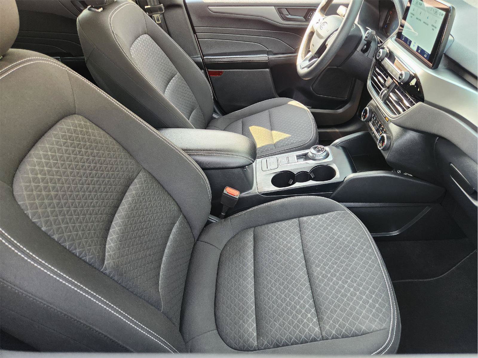 Used 2025 Ford Escape Active FWD image 15