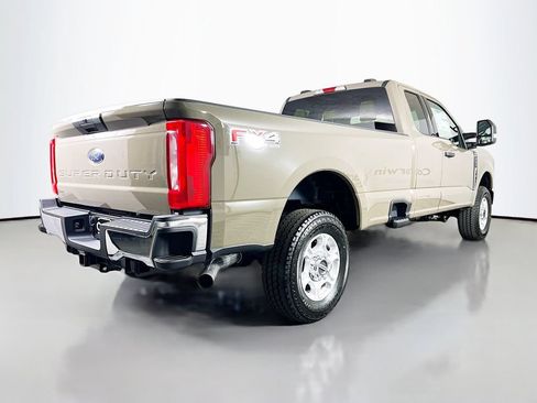 New 2026 Ford F350 XLT w/ FX4 Off-Road Package AWD/4WD image 14