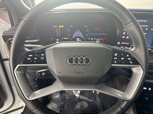 Used 2025 Audi Q5 Premium Plus w/ Premium Plus AWD/4WD image 20
