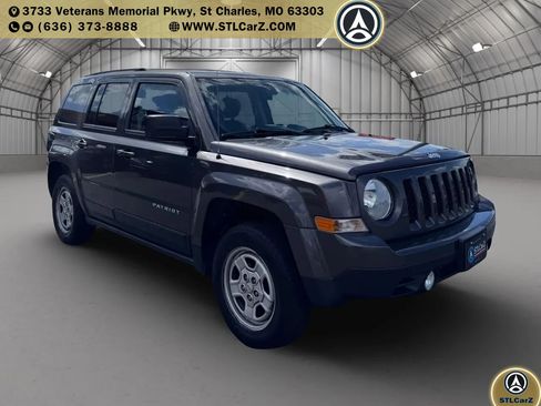 Used 2016 Jeep Patriot Sport w/ Power Value Group FWD image 1