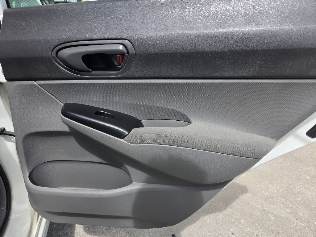 Used 2010 Honda Civic DX-VP image 25