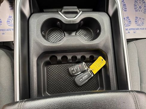 Used 2020 RAM 2500 Big Horn w/ Level 1 Equipment Group AWD/4WD image 14