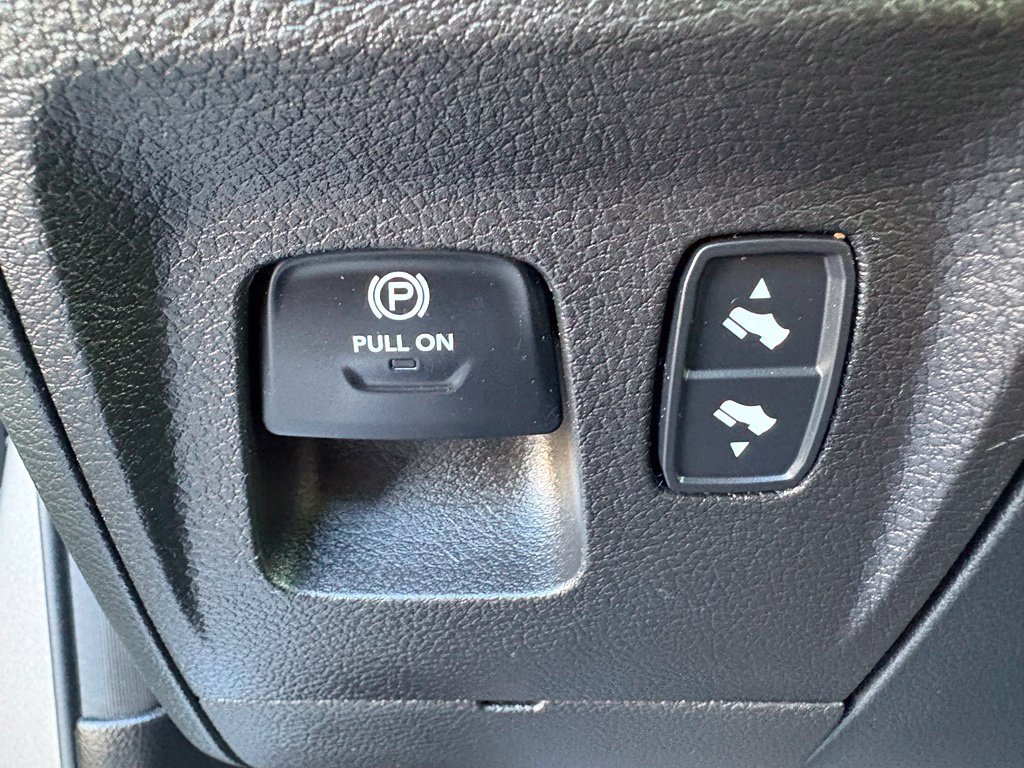 Used 2021 RAM 1500 Big Horn AWD/4WD image 35