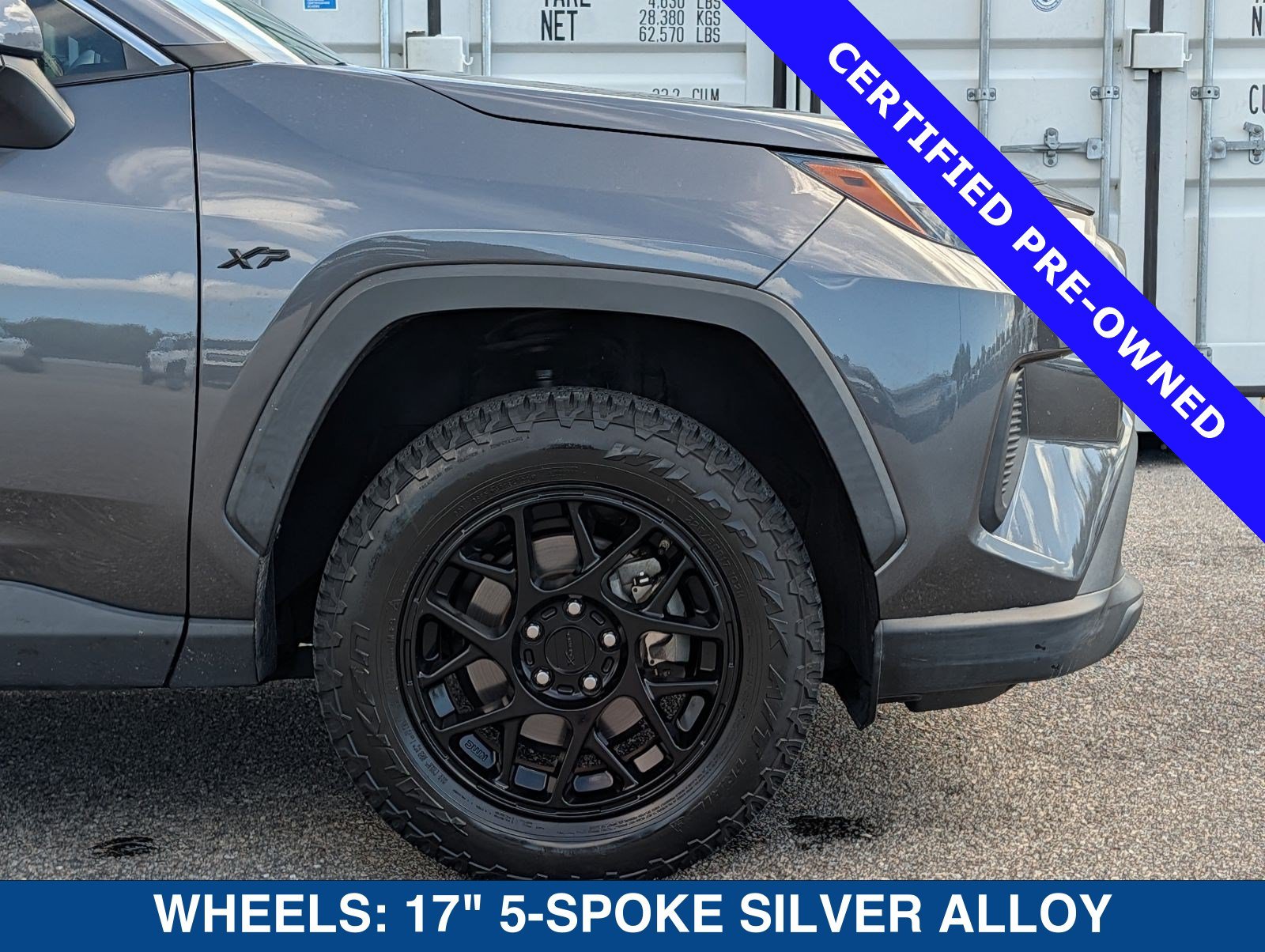 Used 2023 Toyota RAV4 XLE FWD image 12