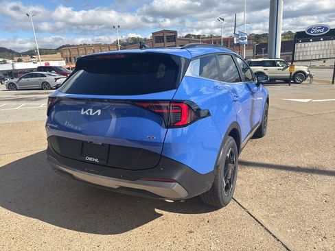 New 2026 Kia Sportage EX w/ EX Panorama Roof Package image 7