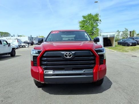 Certified 2022 Toyota Tundra SR5 w/ SR5 Convenience Package AWD/4WD image 2