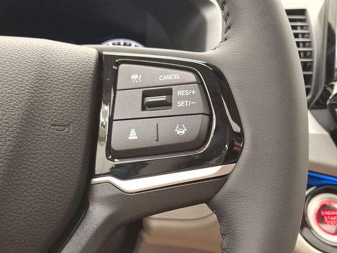 Used 2026 Honda Odyssey Touring image 21