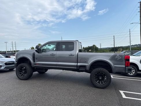 Used 2024 Ford F250 Lariat w/ Lariat Ultimate Package AWD/4WD image 4