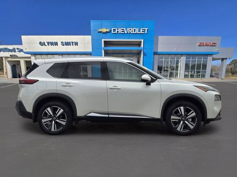Used 2021 Nissan Rogue SL w/ Premium Package FWD image 7