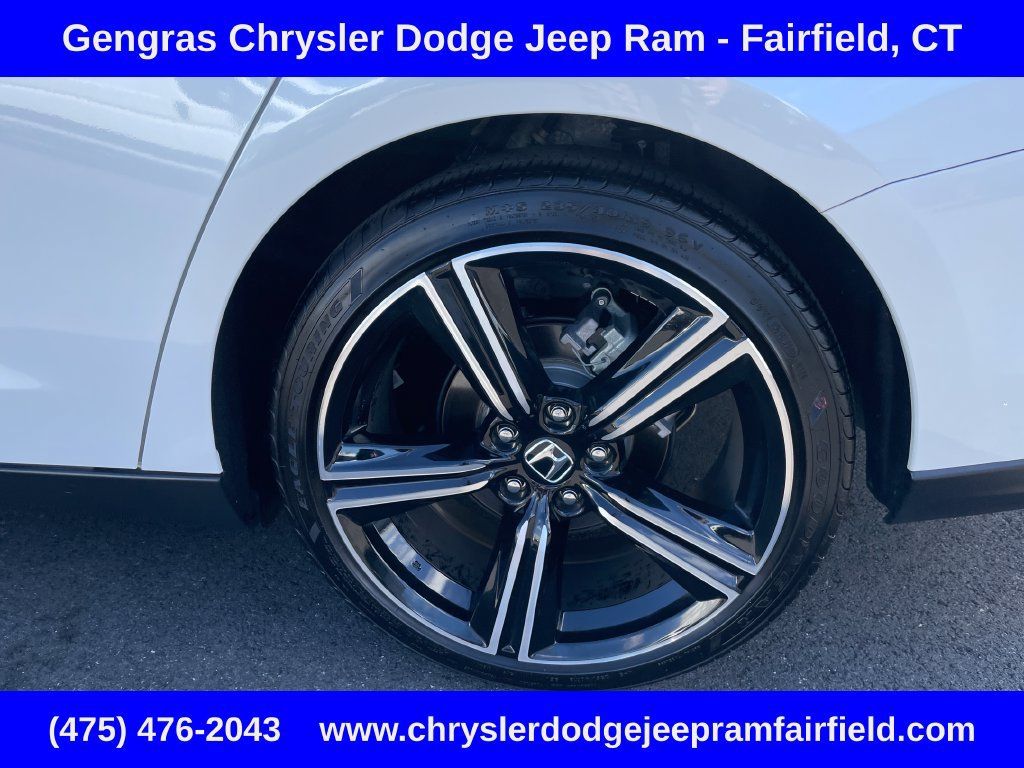 Used 2026 Honda Accord SE image 11