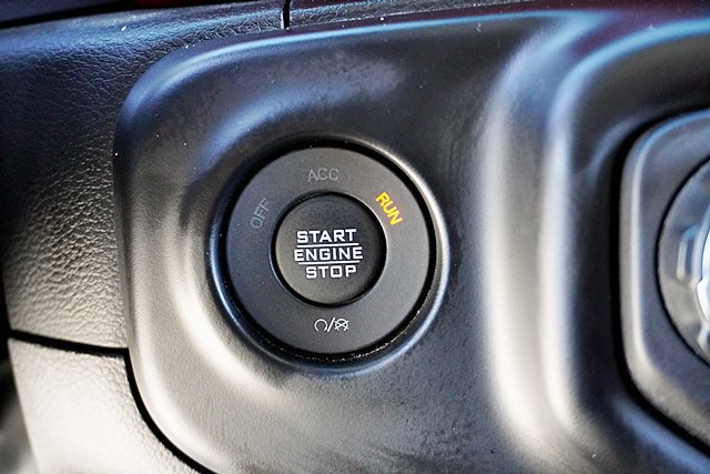 Used 2023 Jeep Wrangler Unlimited Rubicon 4xe AWD/4WD image 41