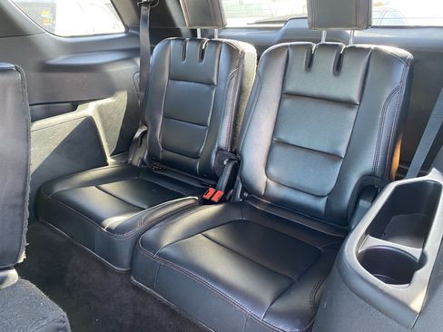 Used 2016 Ford Explorer Sport w/ Equipment Group 401A AWD/4WD image 17