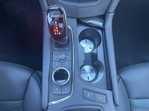 Certified 2024 Cadillac XT6 Sport w/ Platinum Package image 30