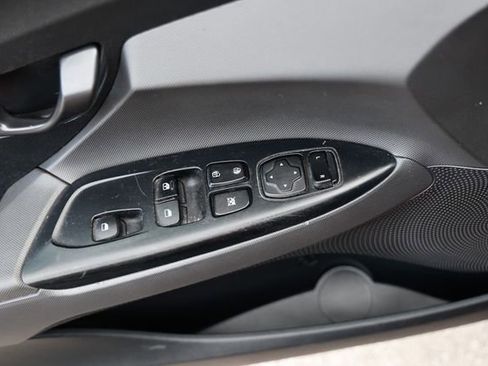 Used 2019 Hyundai Veloster Turbo Ultimate FWD image 46