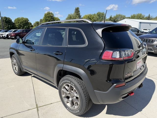 Used 2020 Jeep Cherokee Trailhawk w/ Comfort/Convenience Group AWD/4WD image 6