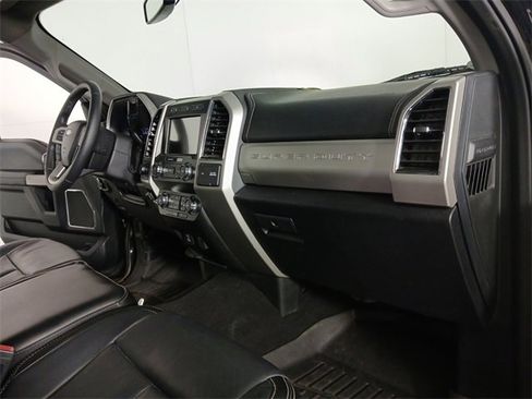 Used 2020 Ford F250 Lariat w/ Lariat Ultimate Package image 19
