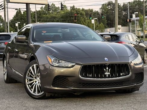 Used 2015 Maserati Ghibli RWD image 7