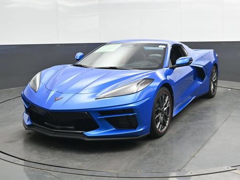 Used 2024 Chevrolet Corvette Stingray Premium Conv w/ Stealth Interior Trim Package RWD image 6
