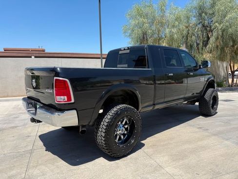 Used 2017 RAM 3500 Laramie w/ Convenience Group AWD/4WD image 6