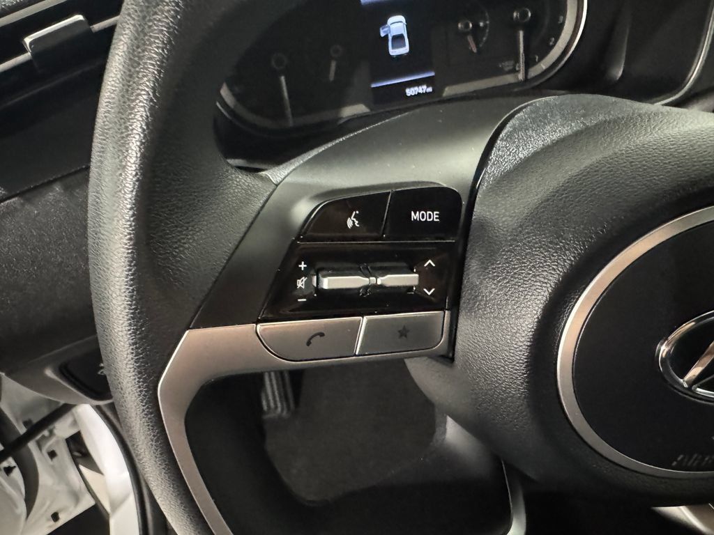 Used 2022 Hyundai Santa Cruz SEL AWD/4WD image 6