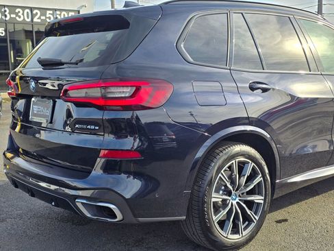 Used 2022 BMW X5 xDrive45e w/ M Sport Package image 6
