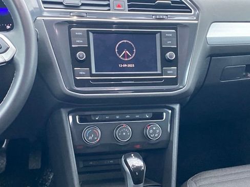 Used 2024 Volkswagen Tiguan S image 9