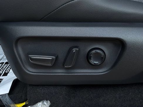 New 2026 Toyota 4Runner TRD Off-Road Premium AWD/4WD image 11
