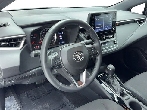 Used 2022 Toyota Corolla SE image 14