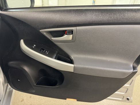 Used 2013 Toyota Prius Four image 24