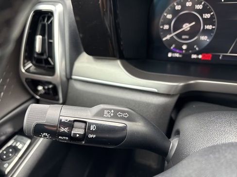 Certified 2023 Kia Sorento SX image 21