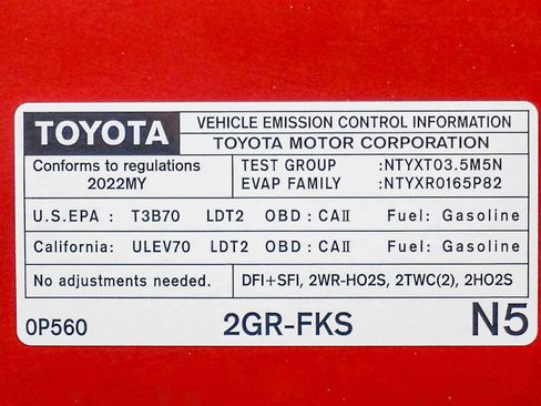 Certified 2022 Toyota Tacoma TRD Off-Road w/ Technology Package RWD image 29