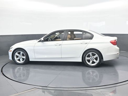 Used 2014 BMW 320i Sedan image 3