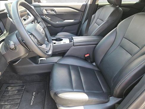 Used 2026 Nissan Rogue SL FWD image 3