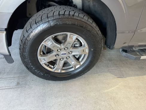 Used 2021 Ford F150 Lariat w/ Equipment Group 502A High image 10