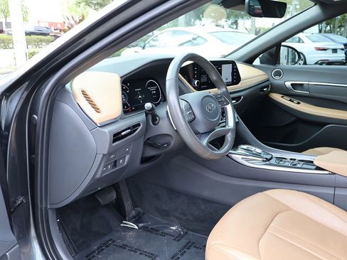 Used 2022 Hyundai Sonata Limited image 30