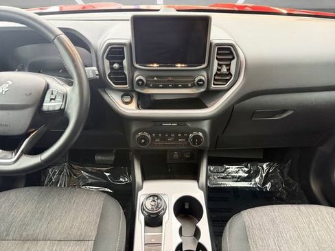 Used 2023 Ford Bronco Sport Big Bend w/ Convenience Package image 3